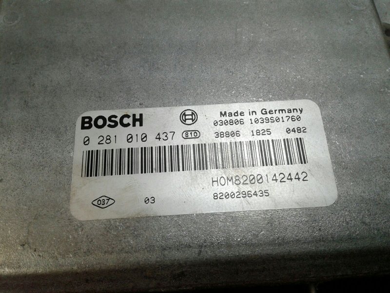 Calculateur /  Unité de contrôle moteur MITSUBISHI Carisma Hatchback (DA_) Imagem-3