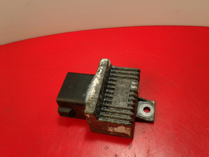 Temporisateur de préchauffage MITSUBISHI Carisma Hatchback (DA_)