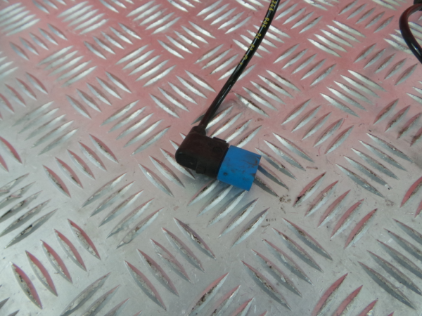 Left rear ABS sensor MERCEDES-BENZ CLA Shooting Brake (X117) Imagem-1