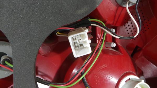 Fanale Sinistro KIA Ceed (ED) Imagem-2