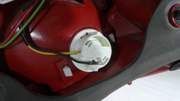 Fanale Sinistro KIA Ceed (ED) Imagem-3