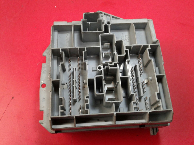 Scatola fusibili / SAM / BSI FIAT Croma (194_) Imagem-1