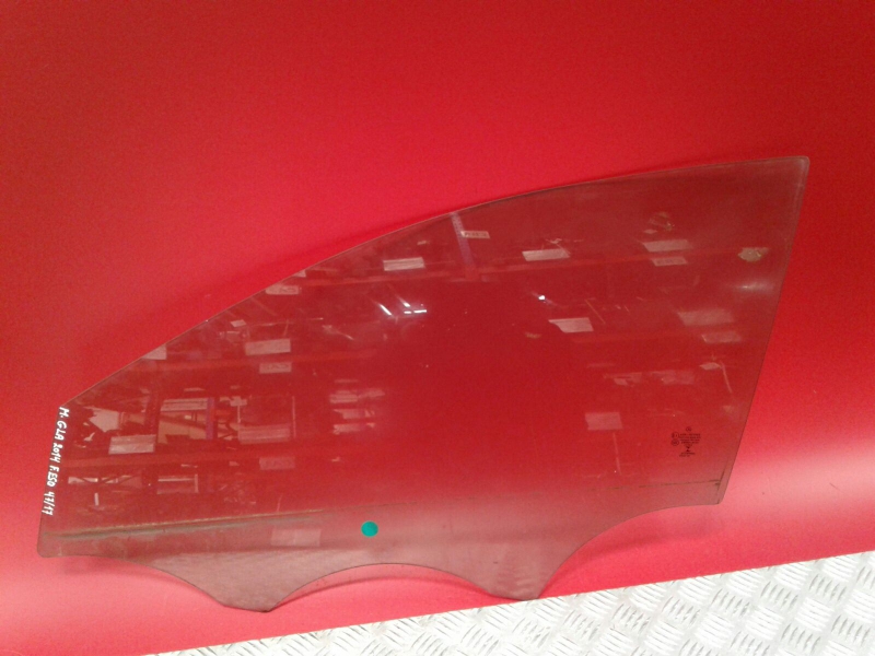 Left front door glass MERCEDES-BENZ GLA (X156)