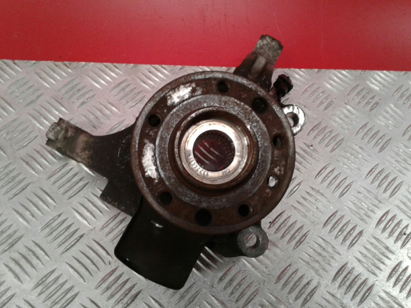 Right front steering knuckle FIAT Croma (194_)