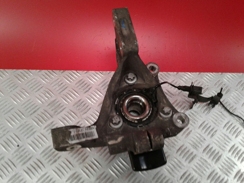 Left front steering knuckle FIAT Croma (194_) Imagem-1