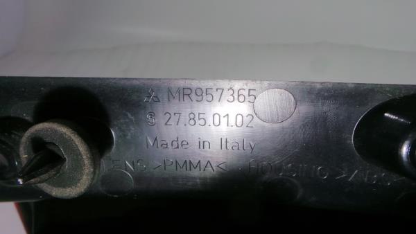 Feu arrière Gauche MITSUBISHI Colt VI (Z3_A, Z2_A) Imagem-3