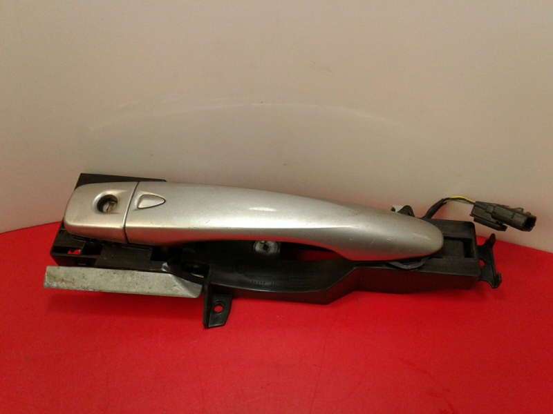 Puxador porta frente esquerda NISSAN Qashqai II (J11)