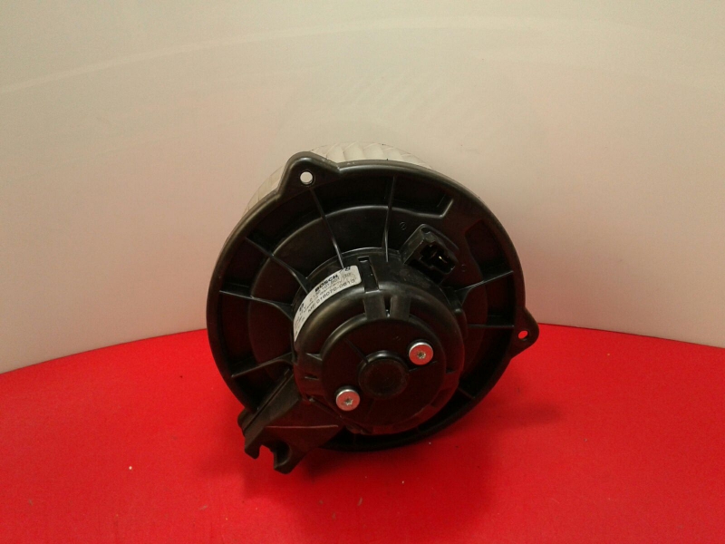 Motor de calefacción TOYOTA Corolla Verso (ZER_, ZZE12_, R1_) Imagem-1
