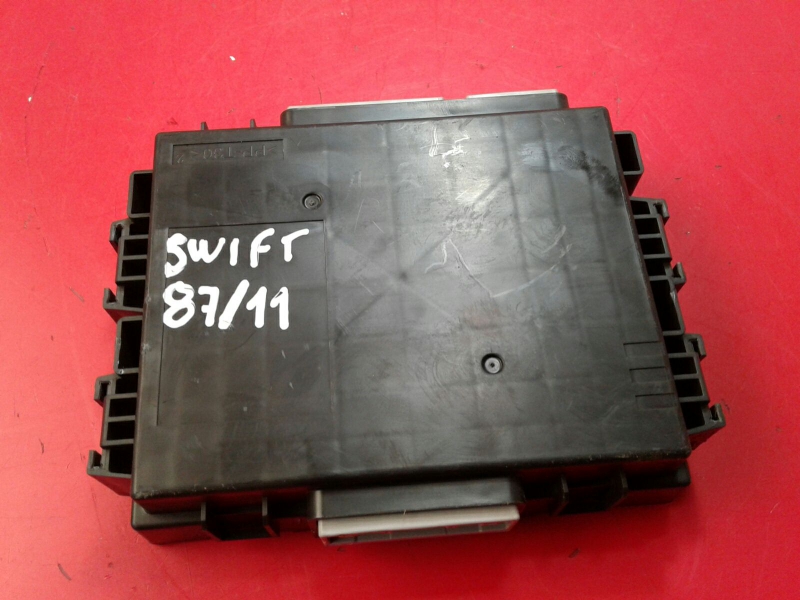 Botão / interruptor electromecânico / relé SUZUKI Swift IV (FZ, NZ) Imagem-4