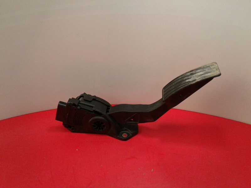 Pedal do acelerador SUZUKI Swift IV (FZ, NZ)