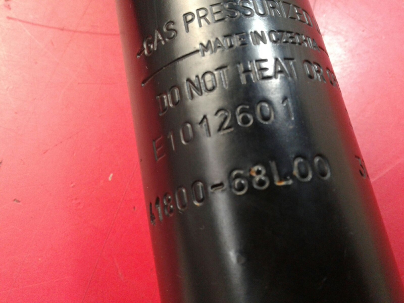 Amortecedor trás esquerdo SUZUKI Swift IV (FZ, NZ) Imagem-3