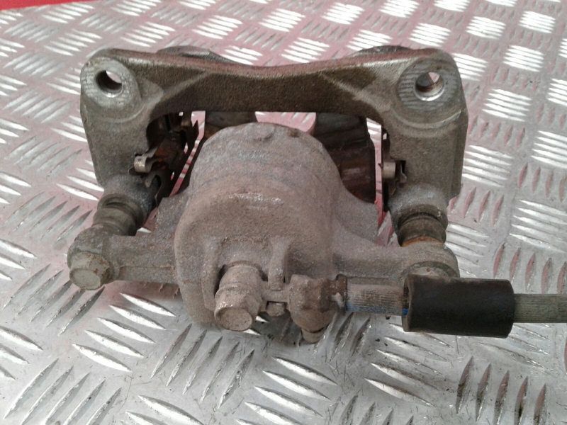 Pinça travão / maxila de travão frente esquerda SUZUKI Swift IV (FZ, NZ) Imagem-2