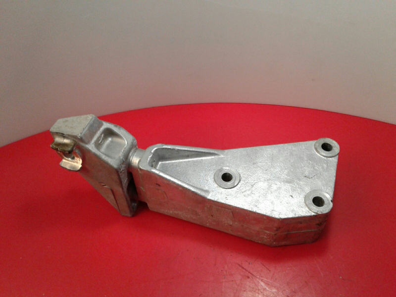 Apoio do motor SUZUKI Swift IV (FZ, NZ)