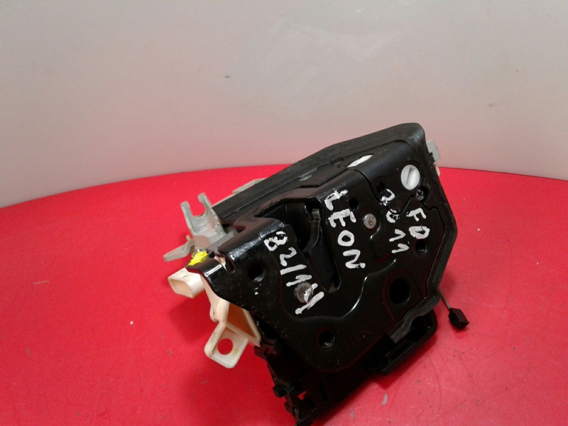 Front Right Door Lock SEAT Leon (1P1) Imagem-2
