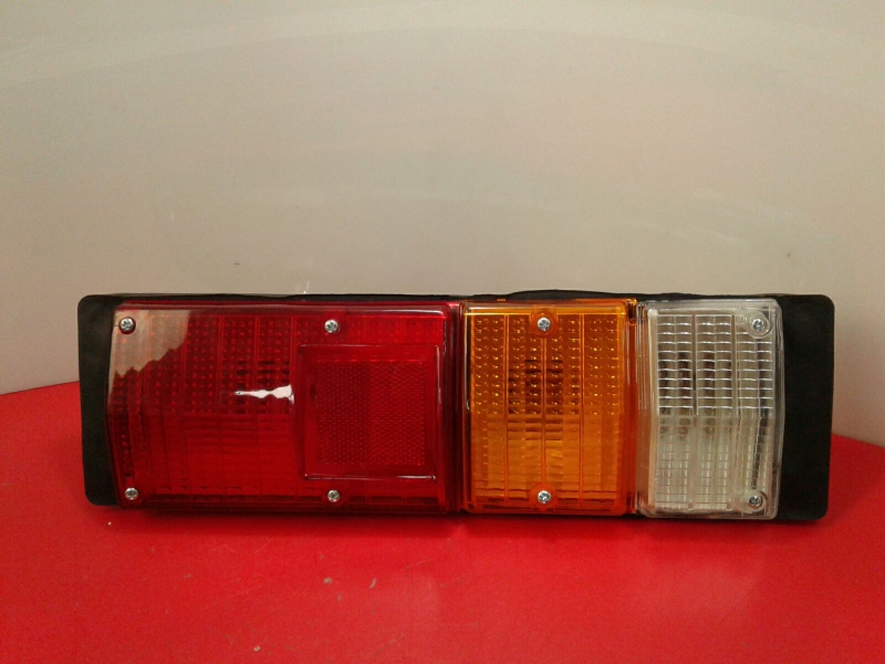 Left Tail light ISUZU KB