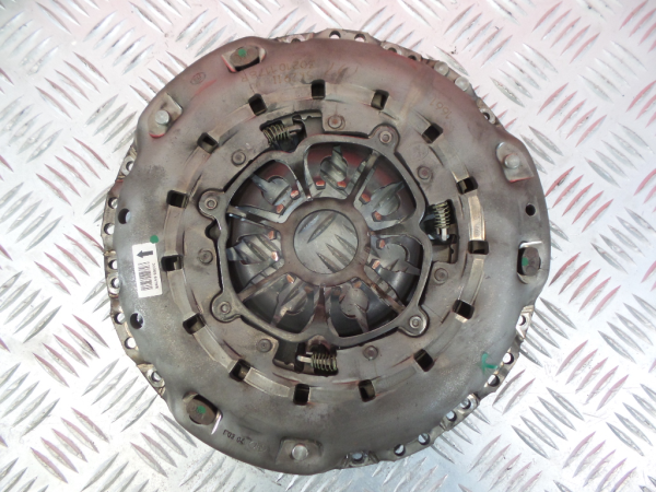 Volante motor NISSAN Qashqai II (J11) Imagem-4