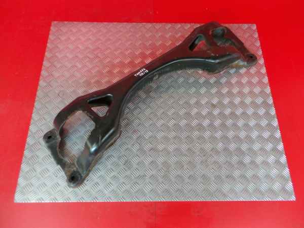 Rear axle with drum brakes VOLKSWAGEN Touareg (7L)