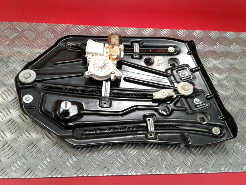 Left rear window regulator OPEL Astra H TwinTop (L67)