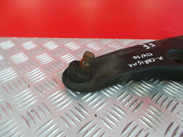 Bras de suspension Avant gauche MITSUBISHI Carisma Hatchback (DA_) Imagem-1