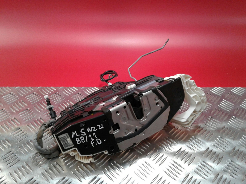 Front Right Door Lock MERCEDES-BENZ Classe S (W221) Imagem-1
