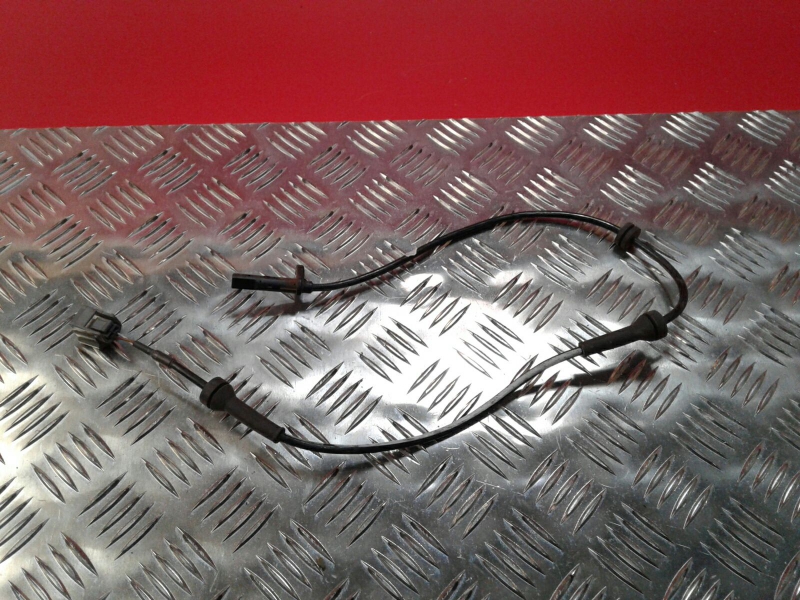 Sensor ABS frente esquerdo NISSAN Qashqai II (J11)