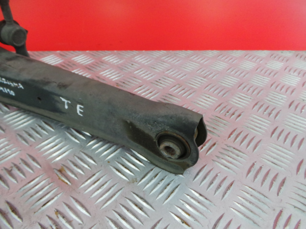Bras de suspension arrière gauche MITSUBISHI Carisma Hatchback (DA_) Imagem-2