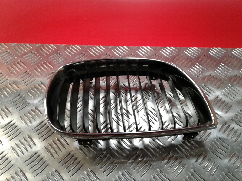 Front grille BMW 1 (E87)