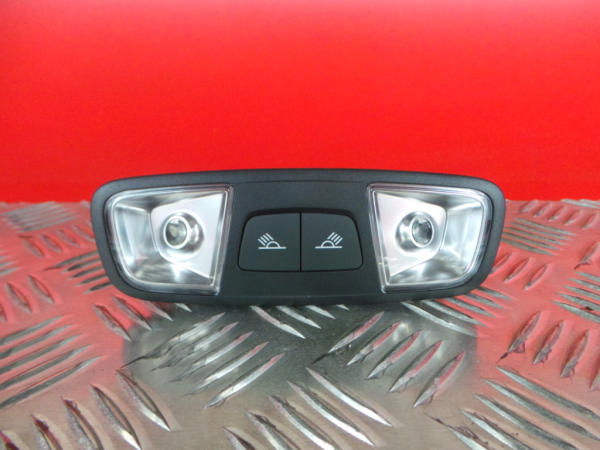 Plafonnier avant AUDI A3 (8V1, 8VK)