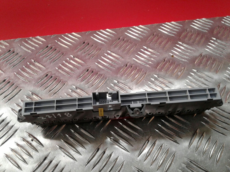 Pulsante / interruttore elettromeccanico FIAT Doblo (263_) Imagem-1