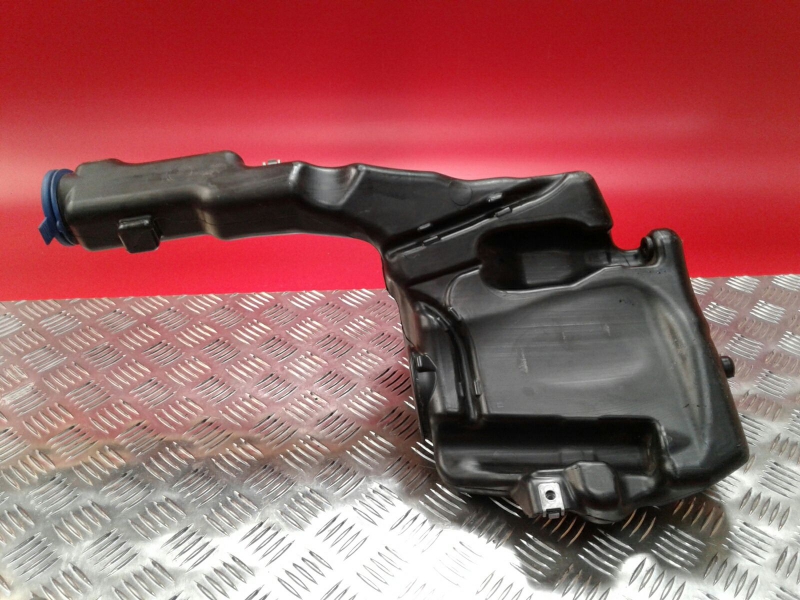 Generic reservoir MERCEDES-BENZ Classe C (W204) Imagem-2