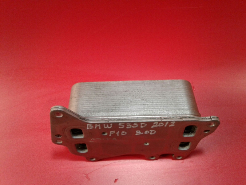 Radiador do óleo BMW 5 (F10) Imagem-3