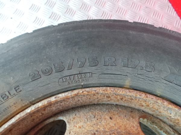 Jante Avant Droite MITSUBISHI Canter (FB7, FB8, FE7, FE8) VII Imagem-2