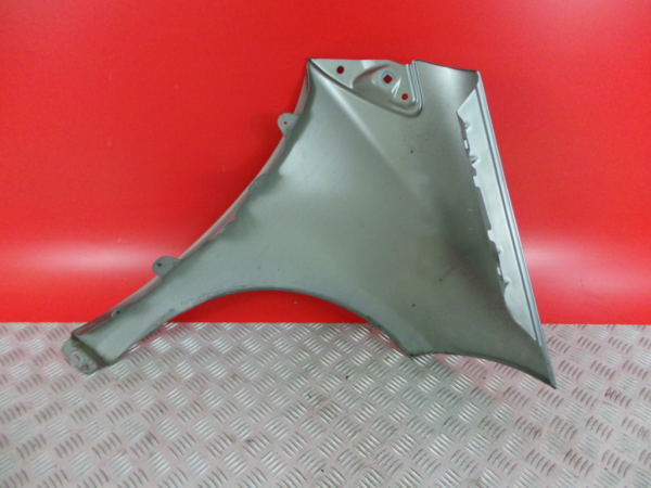 Left fender MERCEDES-BENZ Classe A (W169) Imagem-3