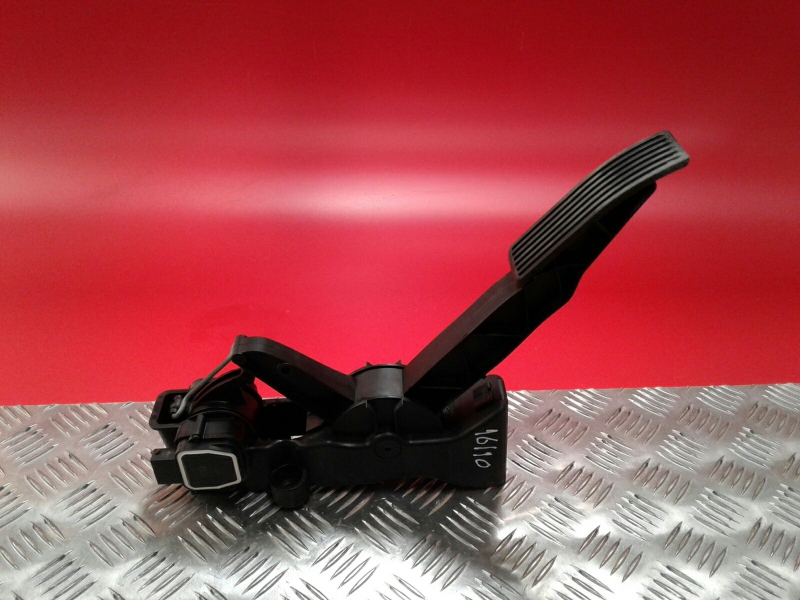 Pedal acelerador MERCEDES-BENZ Classe A (W169)