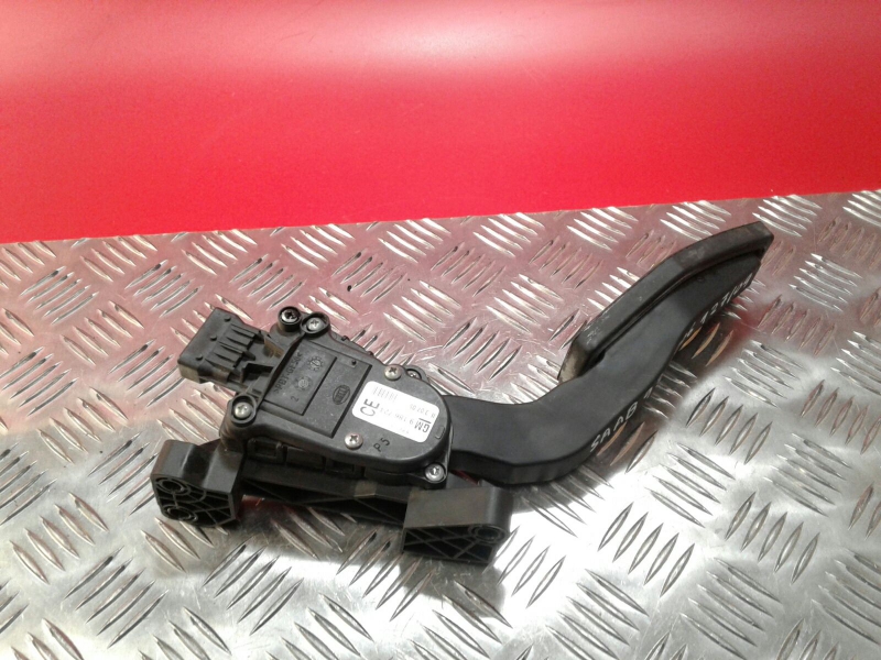 Accelerator Pedal SAAB 9-3 Sedan (YS3F)
