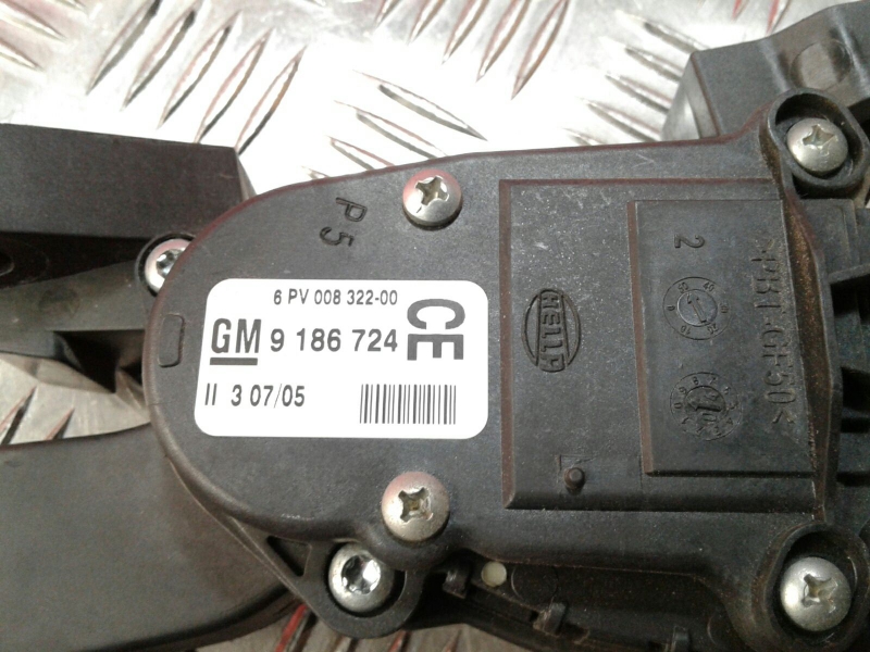 Accelerator Pedal SAAB 9-3 Sedan (YS3F) Imagem-1