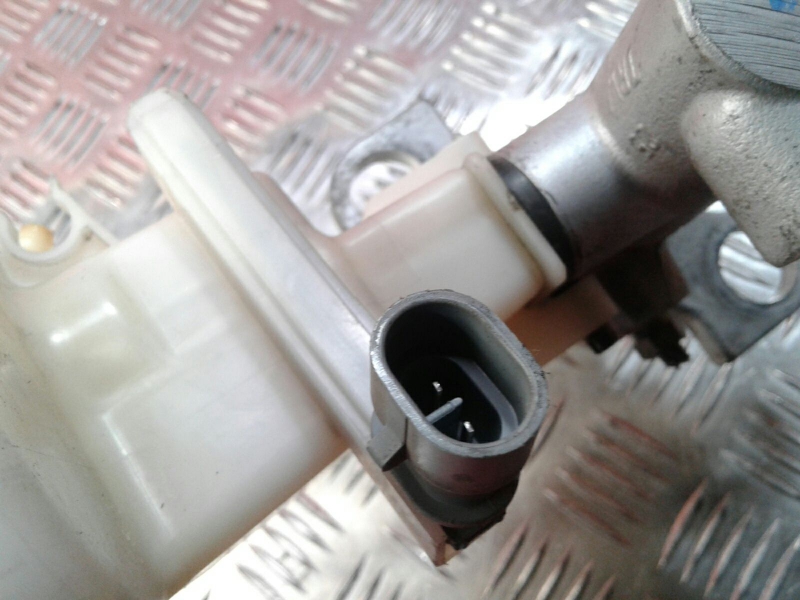 Pompe hydraulique du système de freinage SAAB 9-3 Sedan (YS3F) Imagem-2