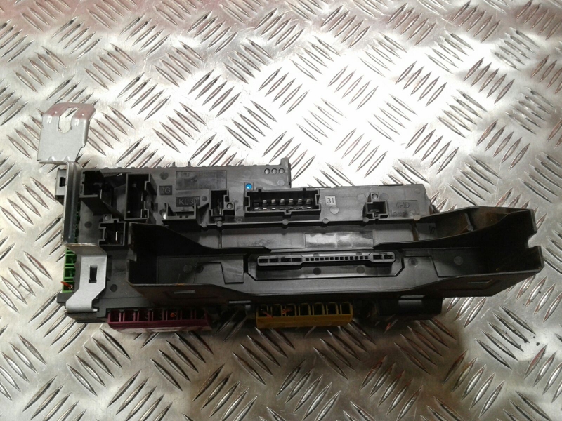 Fuse box / SAM / BSI MERCEDES-BENZ Classe C (W204) Imagem-1