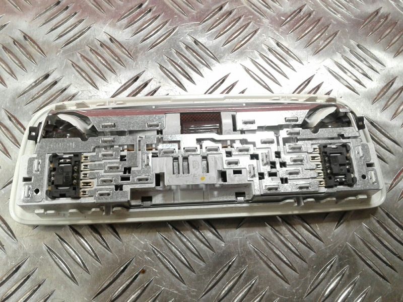 Innenleuchte Vorne MERCEDES-BENZ Classe C (W204) Imagem-1