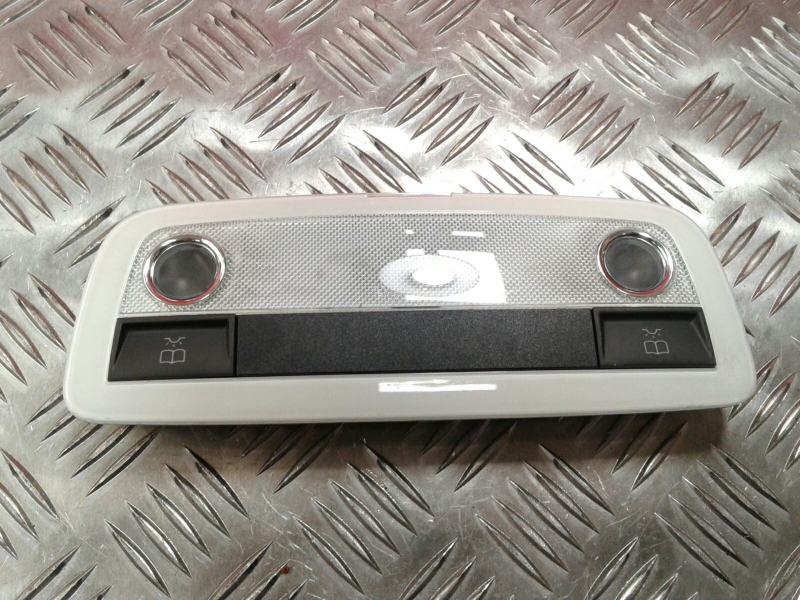 Plafonnier avant MERCEDES-BENZ Classe C (W204)