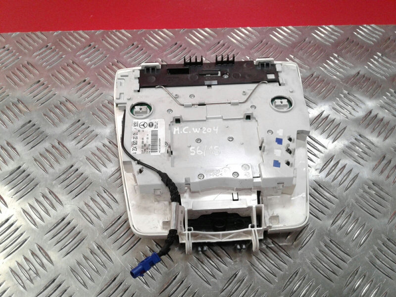 Front seat light MERCEDES-BENZ Classe C (W204) Imagem-1