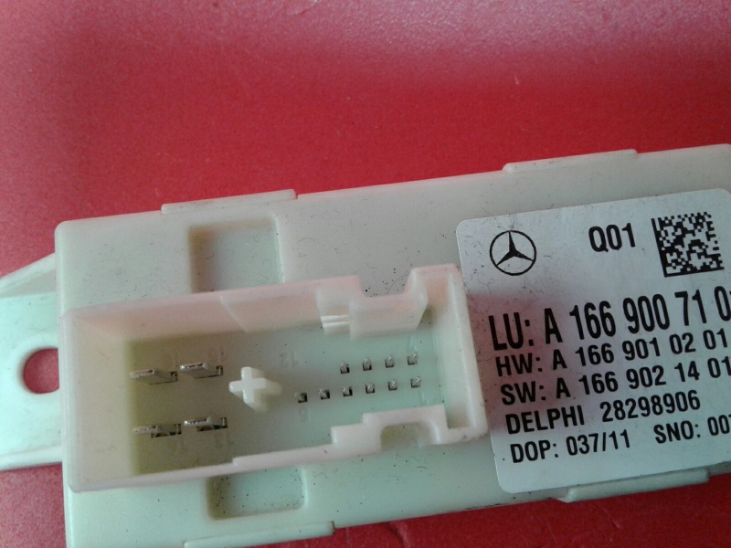 Electromechanical switch  MERCEDES-BENZ Classe C (W204) Imagem-2