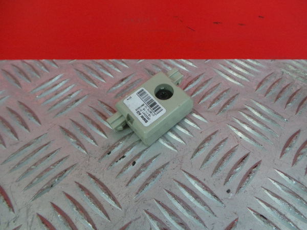 Botão / interruptor electromecânico / relé BMW X1 (F48)