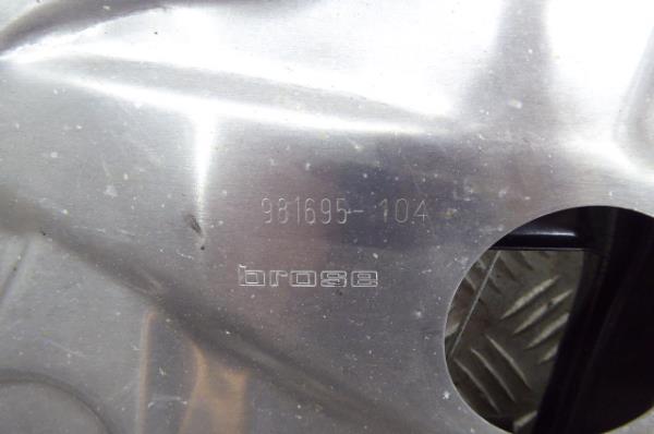 Lève-vitre arrière Droite MERCEDES-BENZ Classe C (W204) Imagem-5