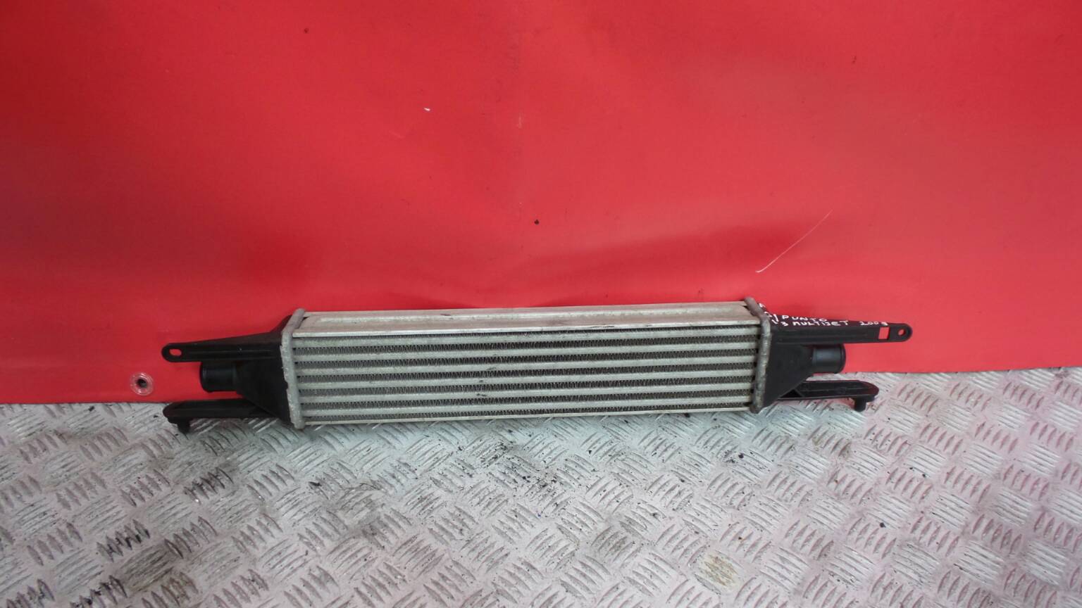 Radiador del intercooler FIAT Grande Punto (199_)