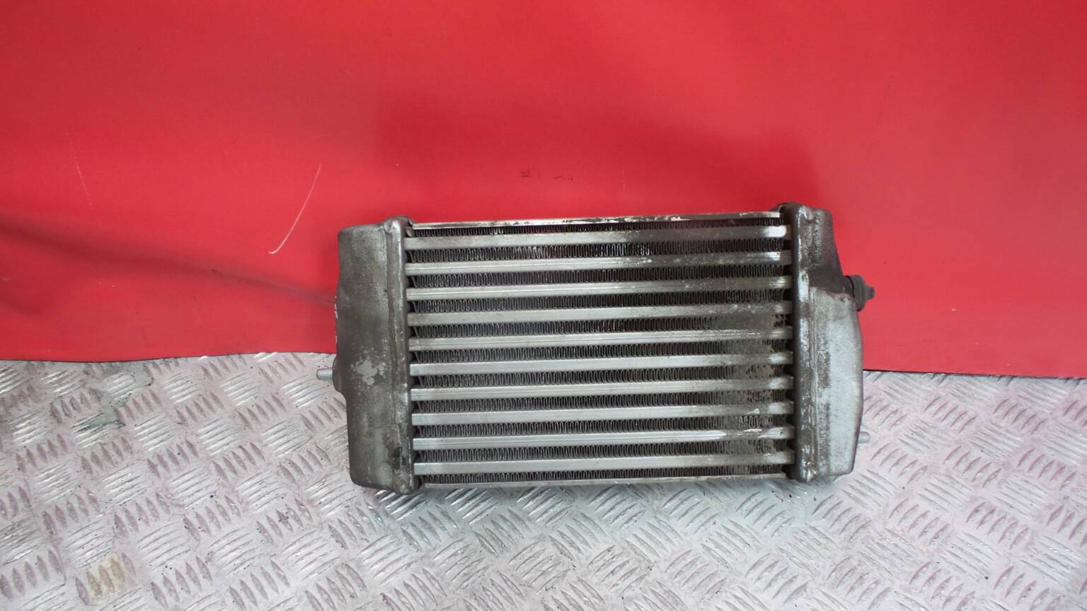Radiatore intercooler CHRYSLER Voyager IV (RG, RS) Imagem-1