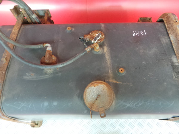 Réservoir de carburant MITSUBISHI Canter (FB7, FB8, FE7, FE8) VII Imagem-3