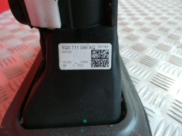 Selector de caja de cambios AUDI A3 (8V1, 8VK) Imagem-3