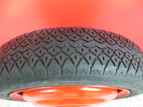 Ruota di scorta SAAB 900 II Coupé Imagem-1