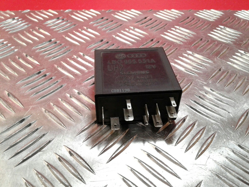 Pulsante / interruttore elettromeccanico AUDI TT (8N3) Imagem-1